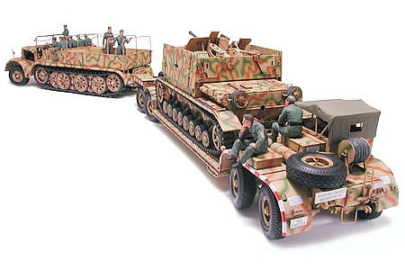 German 18 Ton Famo & Transporter -- Plastic Model Military Vehicle Kit -- 1/35 Scale -- #35246